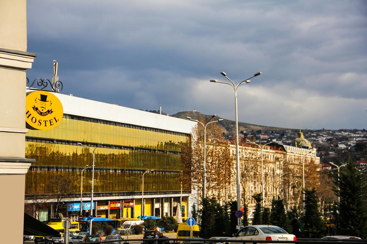 Mr Alex Hostel Тбилиси Экстерьер фото